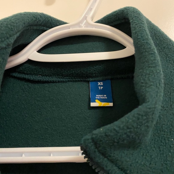 old navy green fleece zip-up - Picture 4 of 4